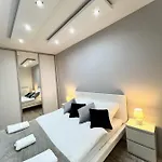 Wola Apartamento Varsóvia